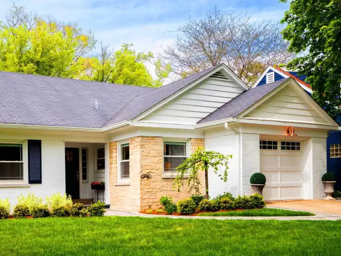 Midcentury Home With Painted Brick Photo 4x3